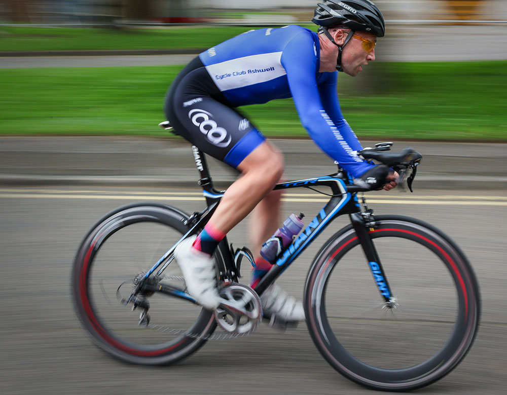 cyclist in race with fatiguing legs